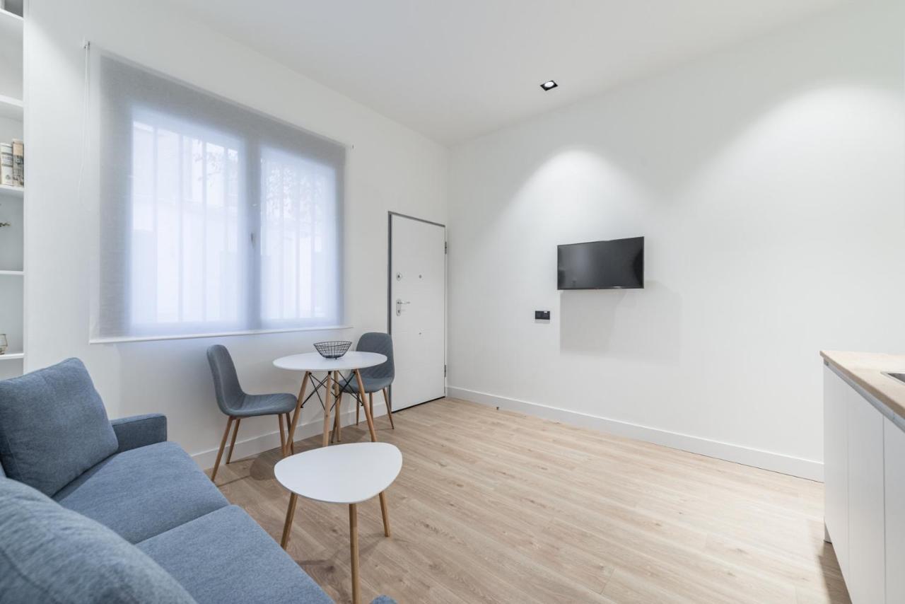 Apartament Jes B Close To Bernabeu Stadium Madrid Exterior foto